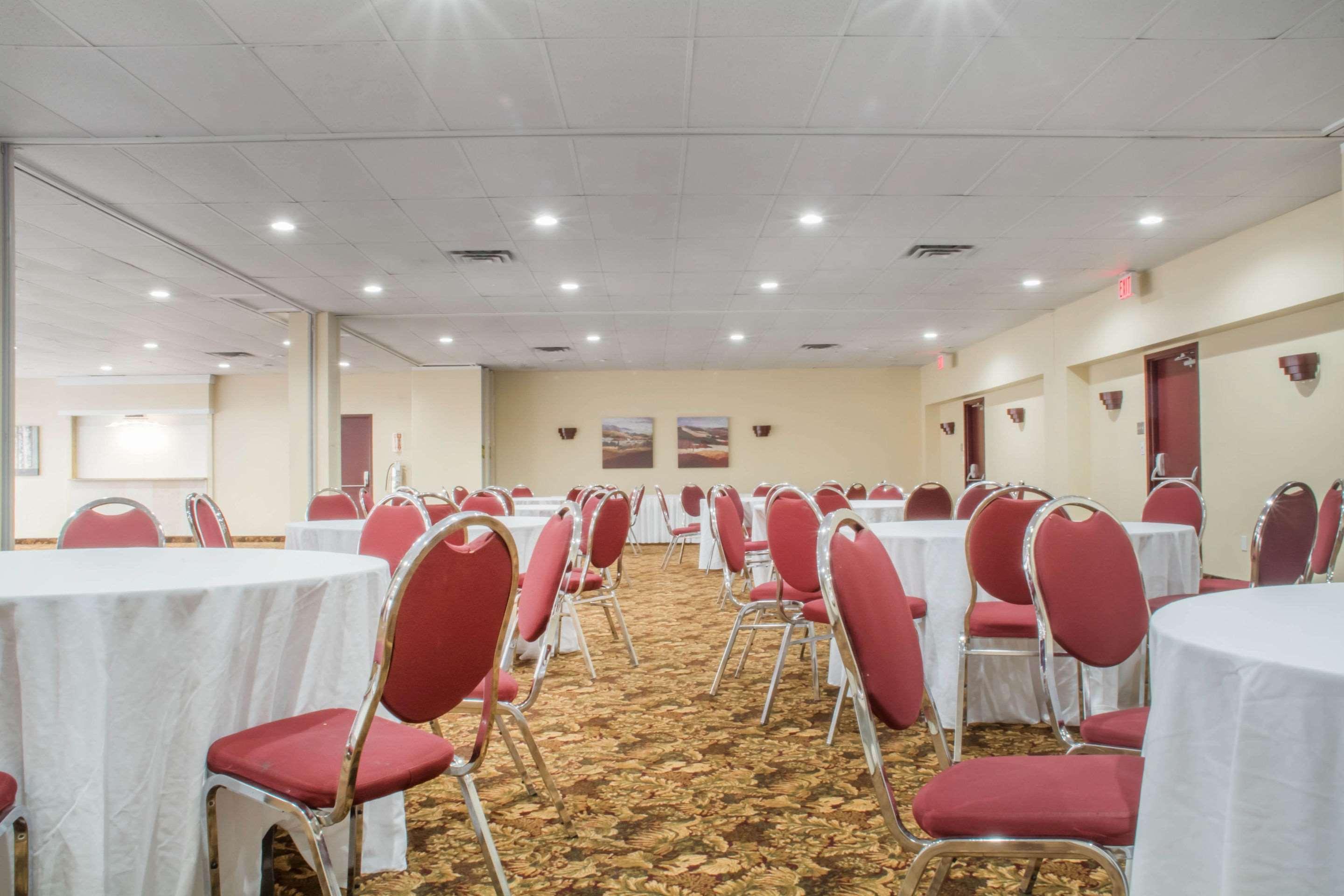 Quality Inn Брейсбрідж Екстер'єр фото